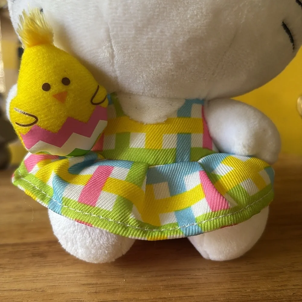 Ty Hello Kitty Sanrio Plush Holding Baby Chick 🐤 - Picture 9 of 14